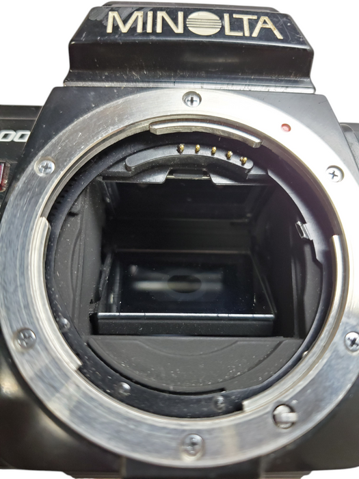 Minolta Maxxum 7000 35mm SLR Film Camera *READ*