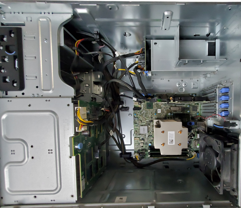 Dell PowerEdge T330 - Xeon E3-1230 v5, 32GB DDR4, H730 - No HDD