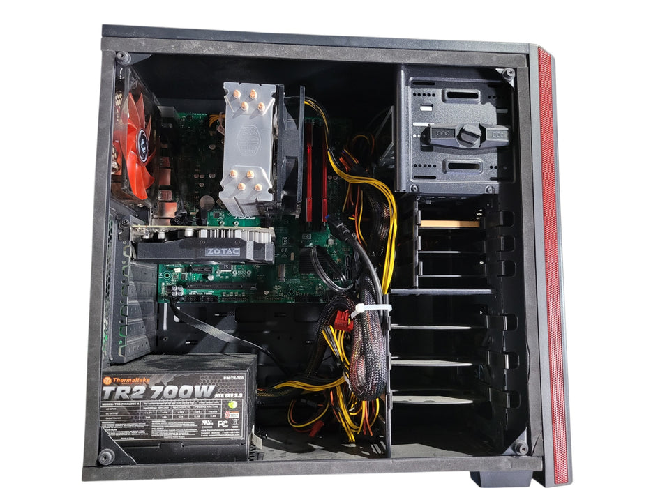 Custom PC/Asus PRIME 8360M-C | i7-9700K @2.60GHz 16GB DDR4 500GB SSD
