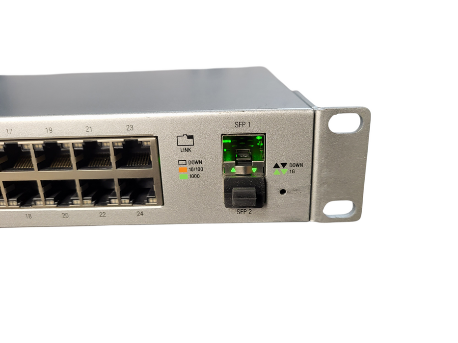 Ubiquiti Networks UniFi Switch 24 (US-24) Gigabit Ethernet Switch 25W READ