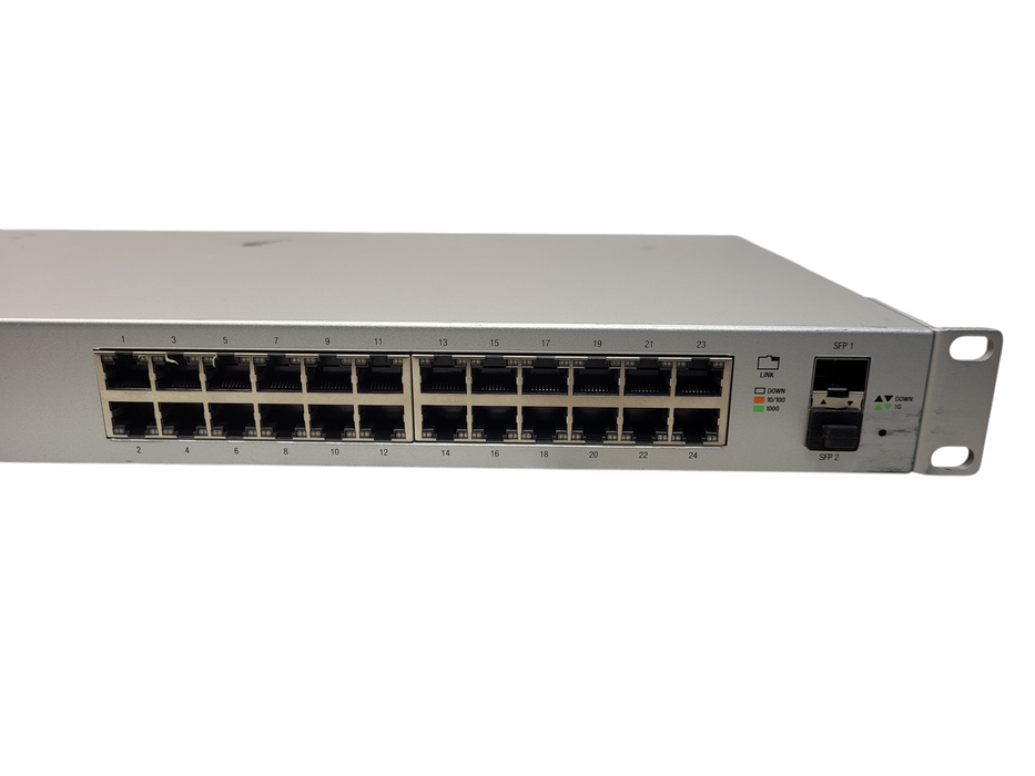 Ubiquiti Networks UniFi Switch 24 (US-24) Gigabit Ethernet Switch 25W READ