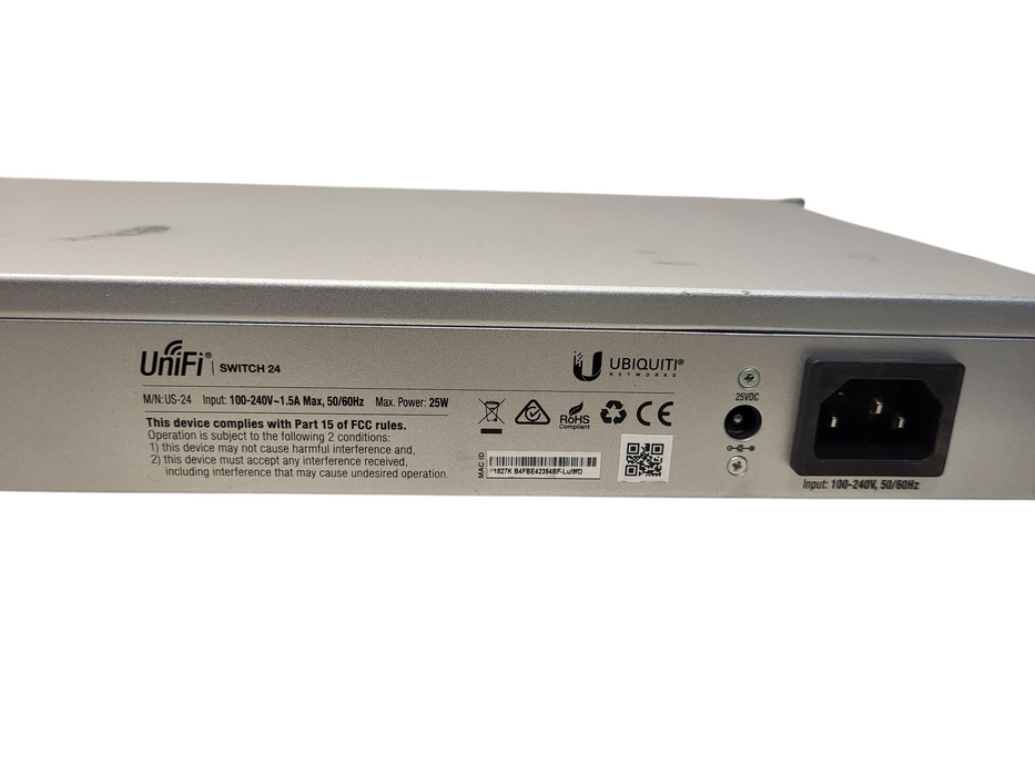 Ubiquiti Networks UniFi Switch 24 (US-24) Gigabit Ethernet Switch 25W READ