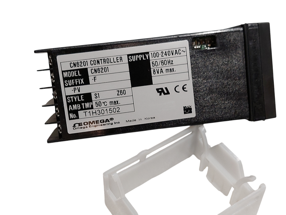 OMEGA Model: CN6201Temperature Controller