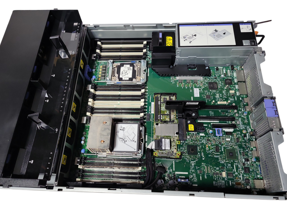 Lenovo X3650 M5 8x 2.5" 2U | 1x Xeon E5-2640 v3 @2.60GHz, 16GB DDR4, M5210 RAID
