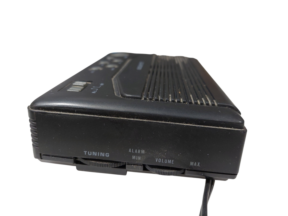 Vintage LLOYD'S AM/FM Alarm Clock Radio C4865