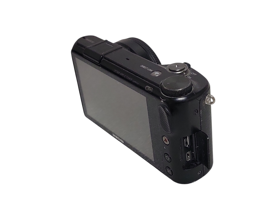 Samsung NX2000 Digital Camera, No Lens/SD Card/ Battery, READ