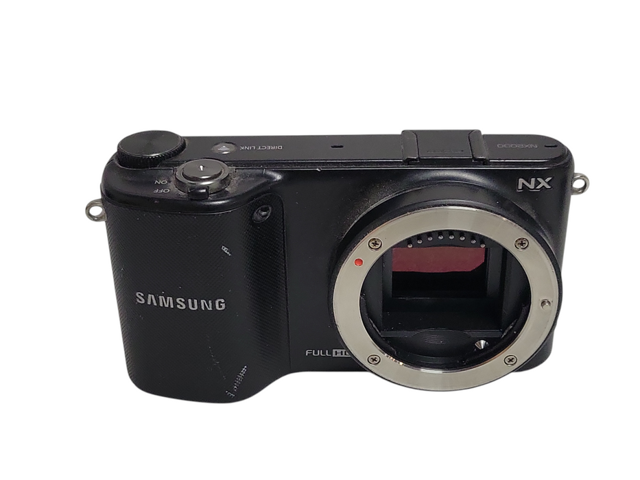 Samsung NX2000 Digital Camera, No Lens/SD Card/ Battery, READ