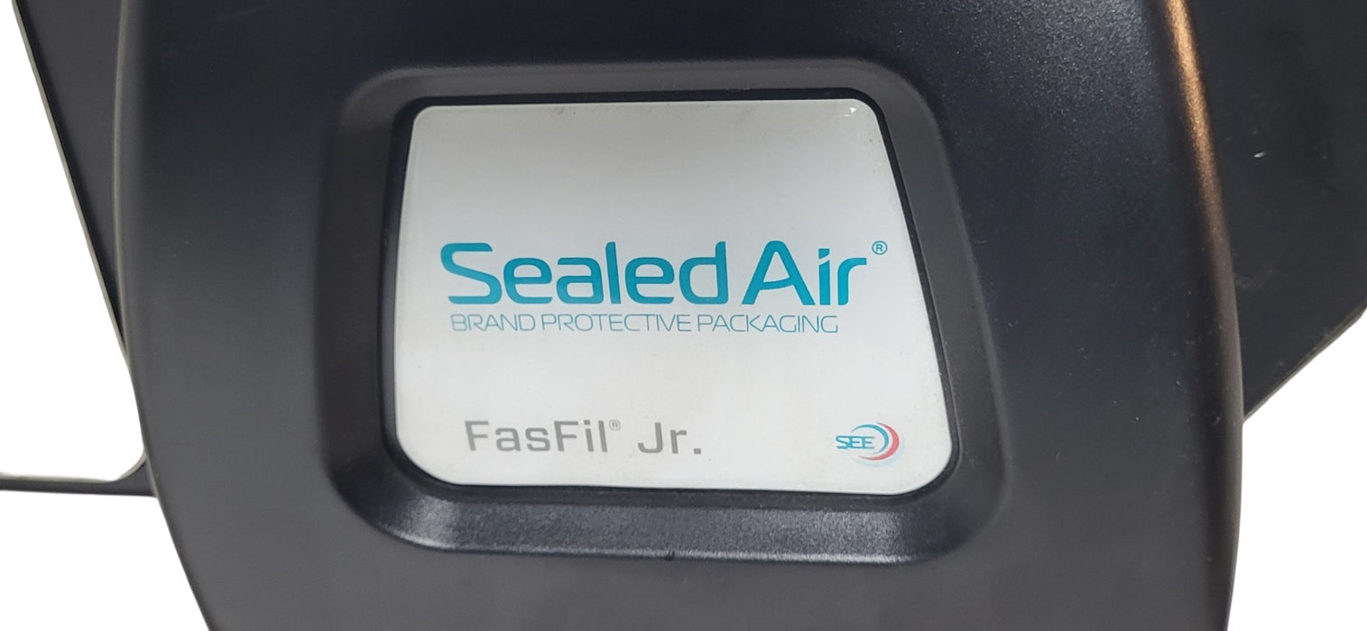SEALED AIR® FasFil Jr.- Paper Void-Fill System | READ