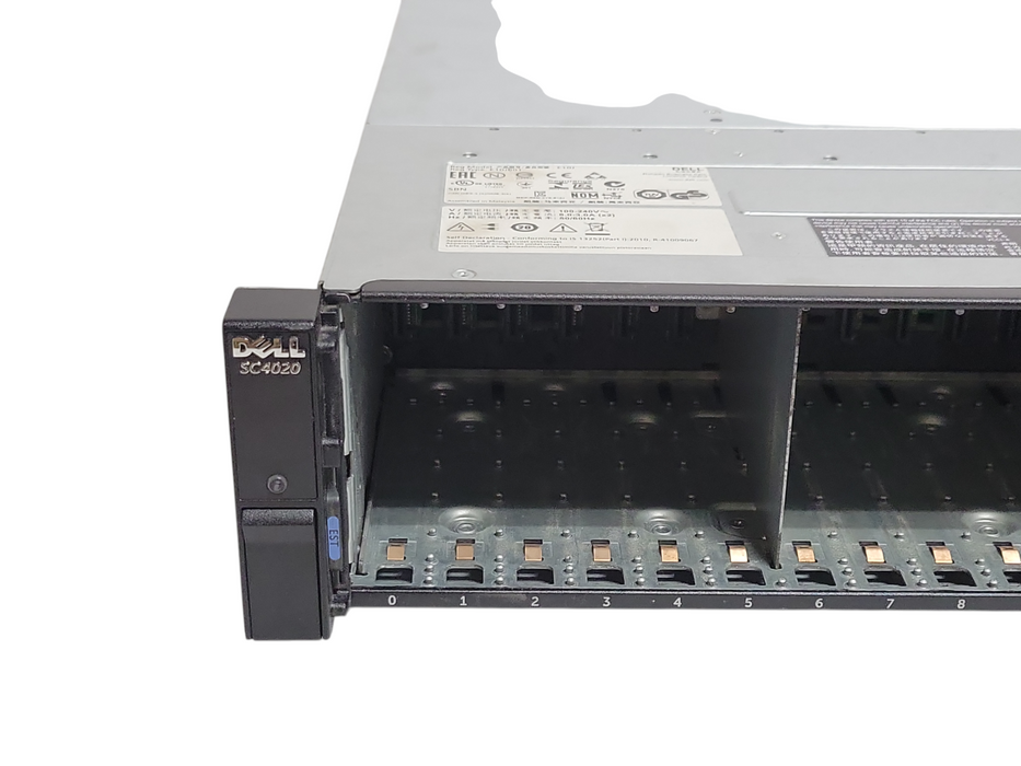 Dell Compellent SC4020 24x 2.5" Drive Array 2x 10G-ISCSI-2 Controller 2x PSU