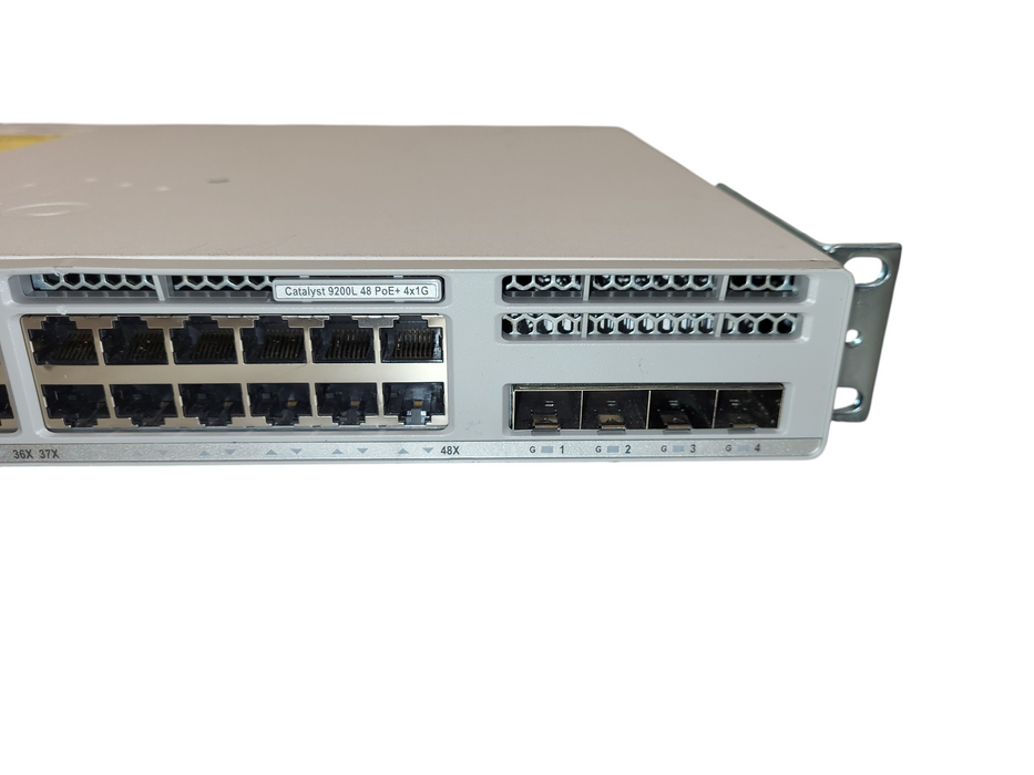 Cisco Catalyst C9200L-48P-4G-E V01 48-Port Full PoE+ Gigabit Switch