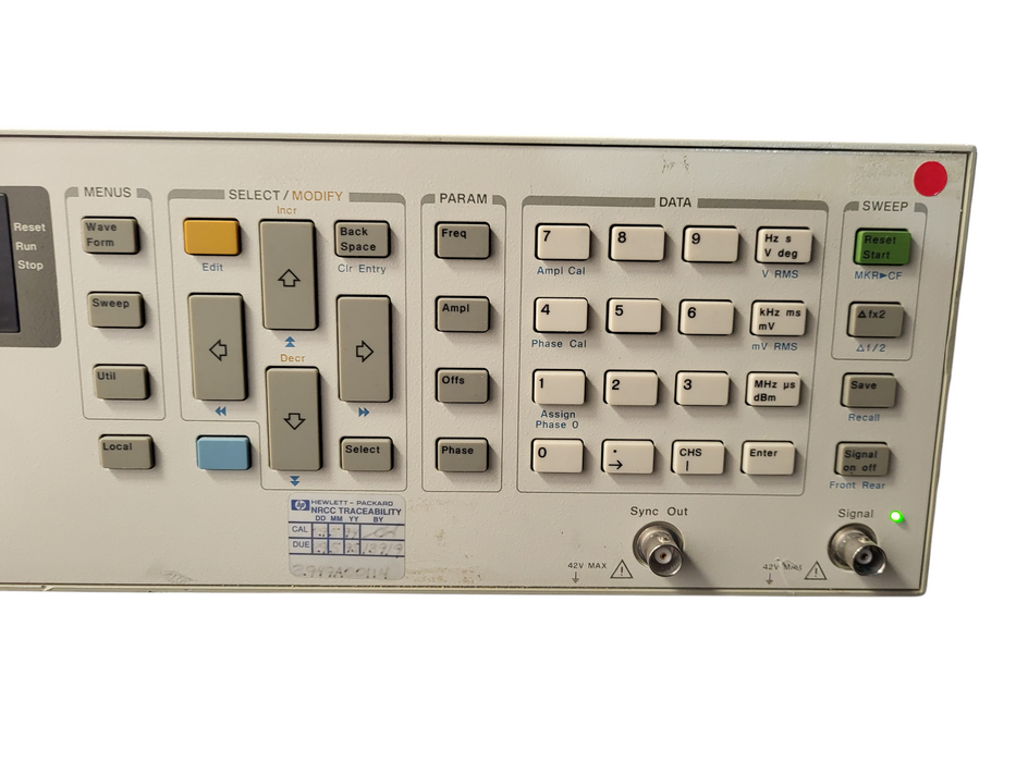 KEYSIGHT AGILENT HP 3324A Synthesizer/Function Sweep Generator 21MHz