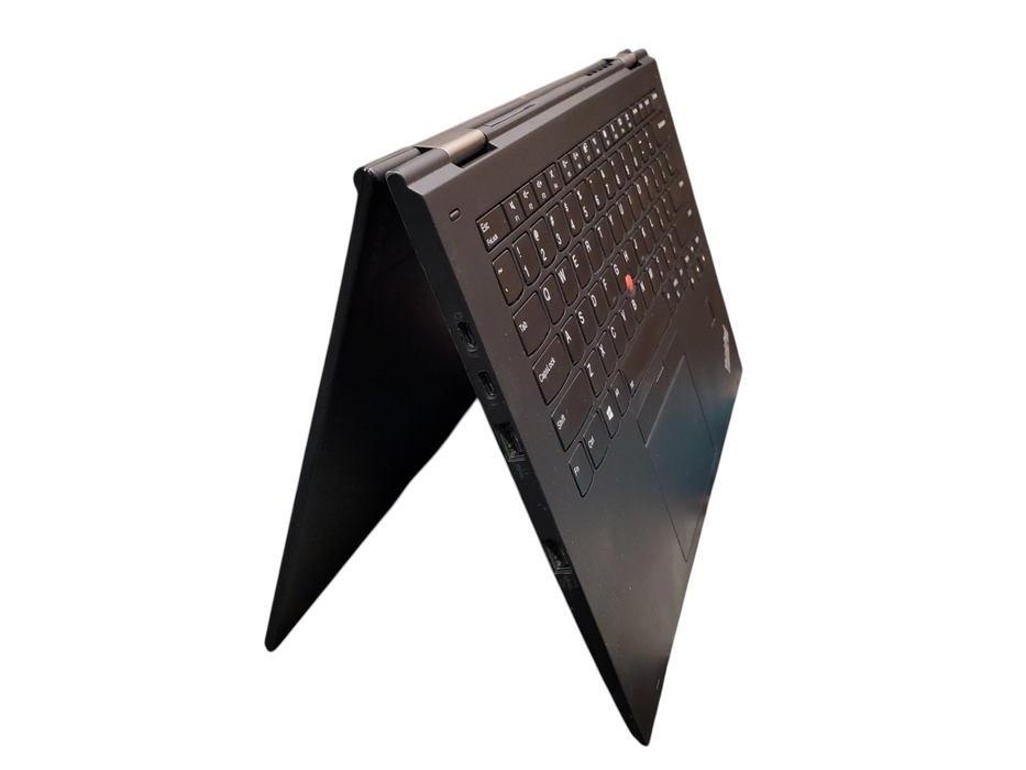 Lenovo ThinkPad X1 Yoga Gen 2 14" Core i7-7600U 2.5GHz 16GB RAM 256GB READ