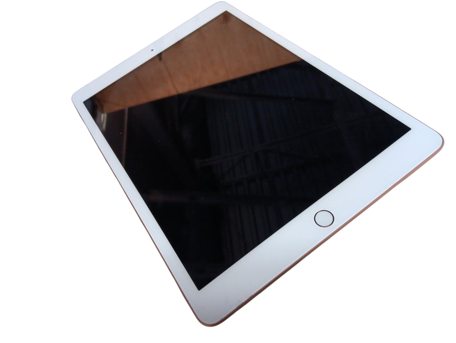Apple iPad 8th Gen - 32GB - Gold [A2270] — retail.era