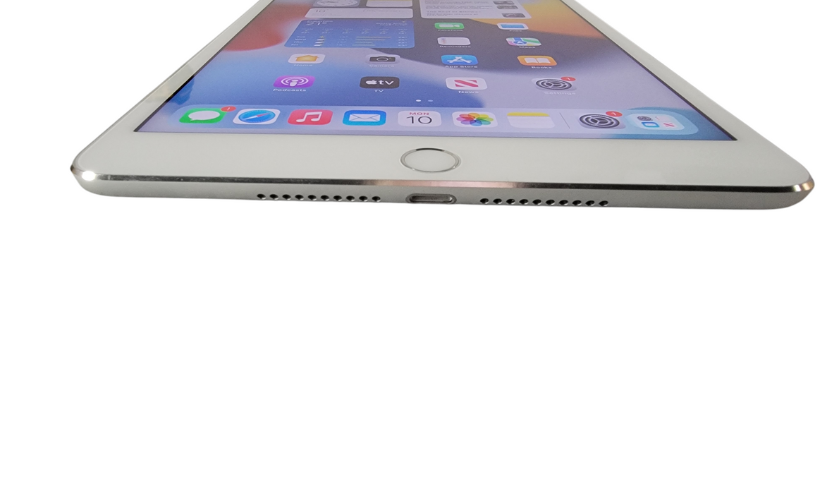 Apple iPad mini 4th Gen - 128GB - Silver [A1538]