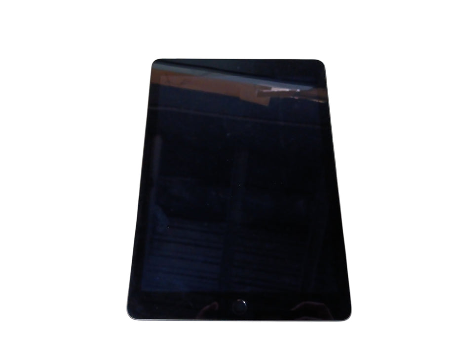 Apple iPad 5th gen - 128GB - Space Gray [A1823]