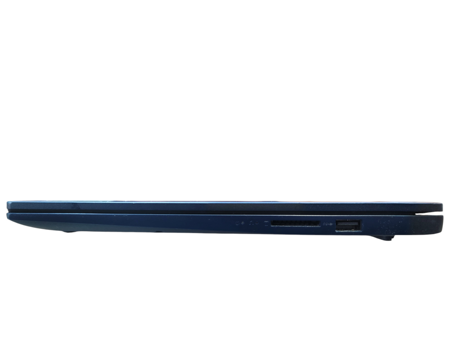 Lenovo IdeaPad Slim 3 15AMN6 15" Ryen 5 7520U 8GB DDR5 256GB NVMe No Adapter