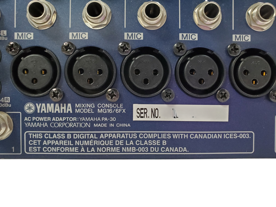 Yamaha MG16/6FX 16-Channel Mixing Console *READ*