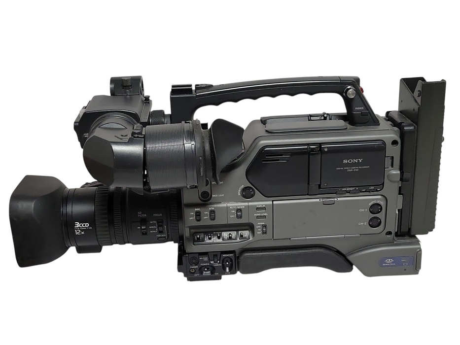 Sony DSR-250 DVCAM Digital Camcorder, READ