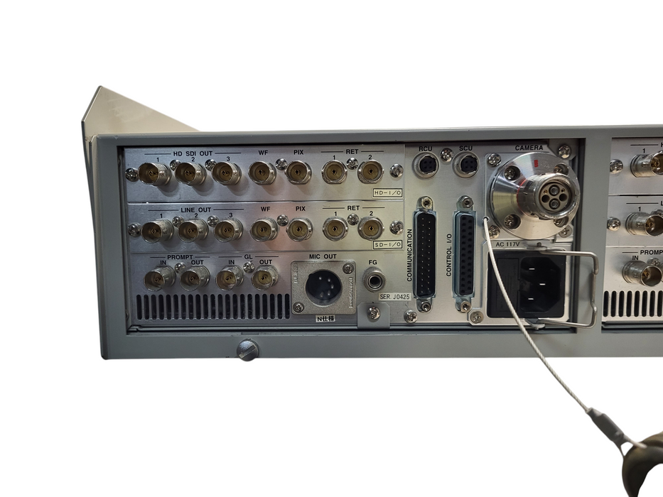 Lot of 2x Vintage Hitachi CU-3100 half-rack camera control unit (CCU)