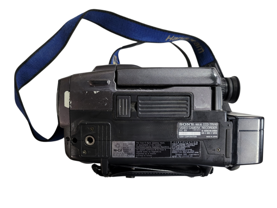 Sony Handycam Hi-8 CCD-TRV40 Camera | Bag & Remote