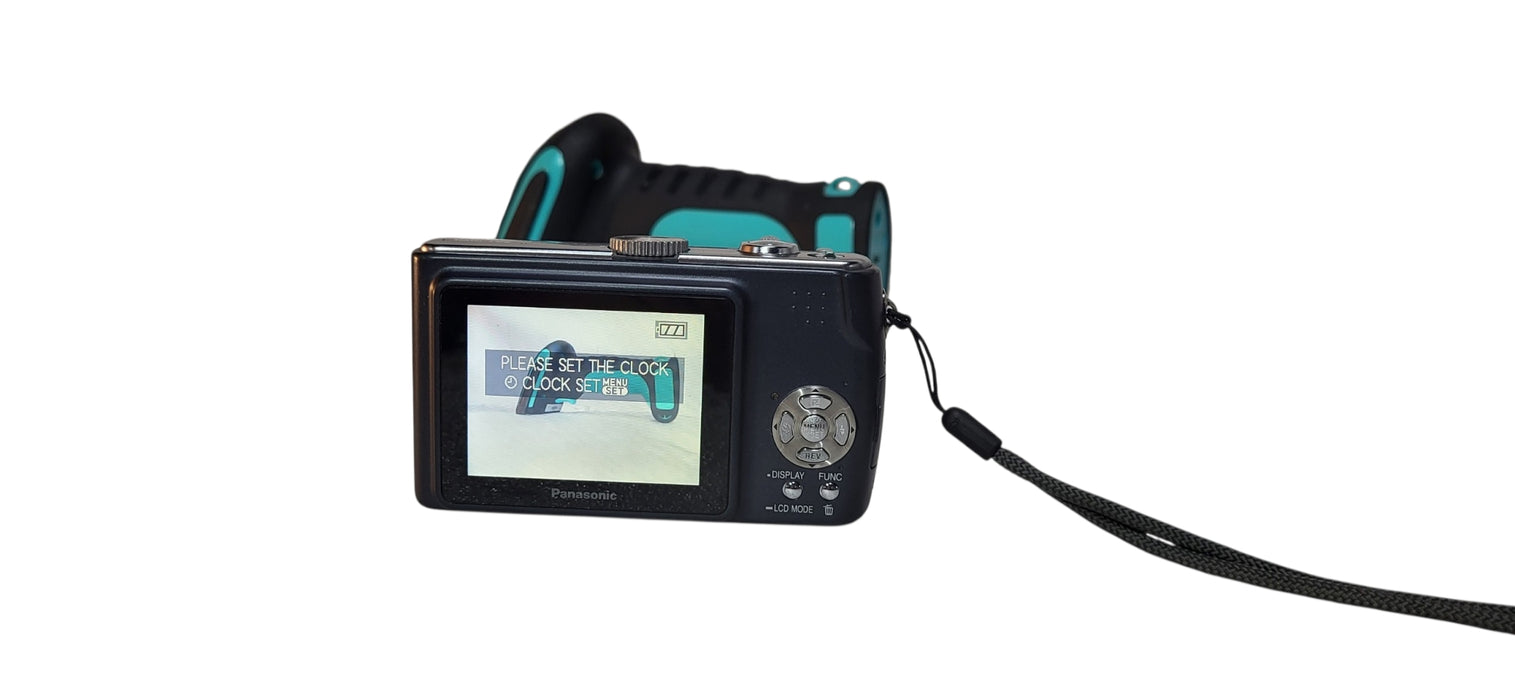 Panasonic Lumix DMC-TZ2 6MP Digital Camera Made in Japan