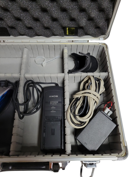 SONY Glasstron PLM-A55 Personal LCD Monitor with Case, Read