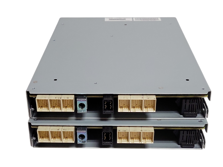 Lot of 2x IBM 01AC371 01AC368 R0850-F0002-04 Storwize V5020 Node Canisters