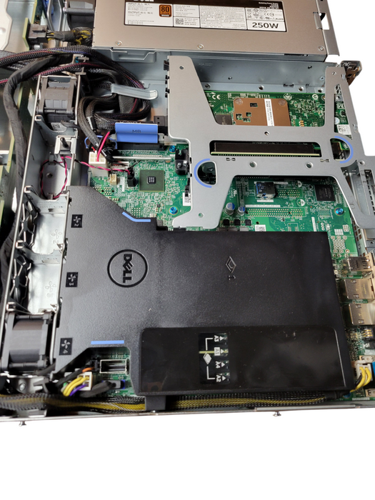 Dell PowerEdge R230 - Xeon E3-1230 v5 8GB DDR4 PERC H330 250W PSU