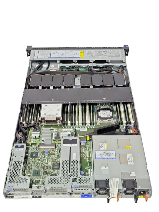 Lenovo SystemX 3550 M5 1U 8x2.5\\", 1x E5-2640V3 2.60GHz, 64GB DDR4, M5210  _