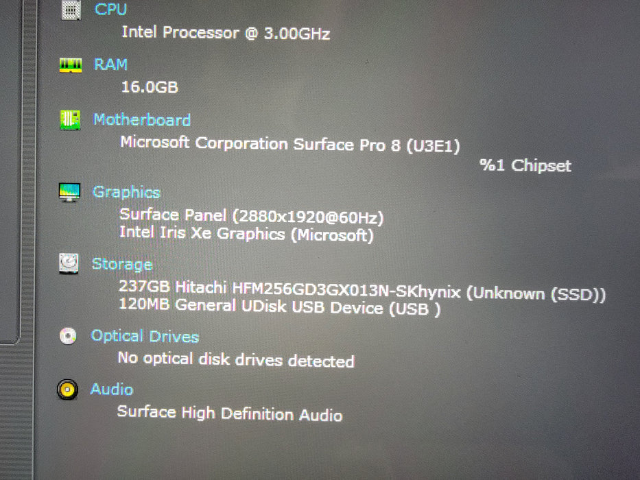 Microsoft Surface Pro 8 13" i7-1185G7 16GB DDR4 256GB SSD - Black [1983] - READ