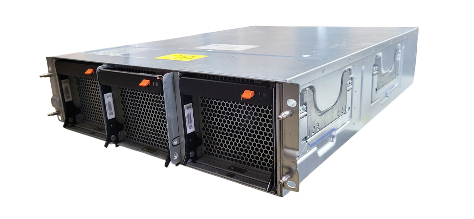 NetApp FAS8200 NAF-1601 Storage Array | 2x 111-02493+A5 Controllers | No RAM/HDD