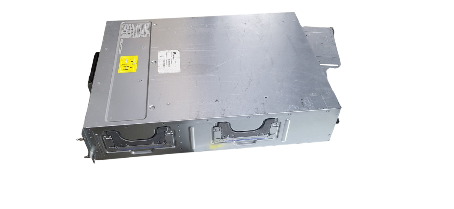 NetApp FAS8200 NAF-1601 Storage Array | 2x 111-02493+A5 Controllers | No RAM/HDD