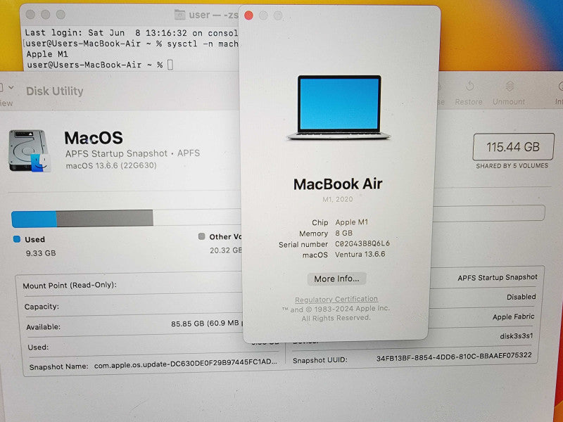 Apple Macbook Air 2020 13\\" M1 @ 3.2GHz 8GB Ram 120GB SSD (
