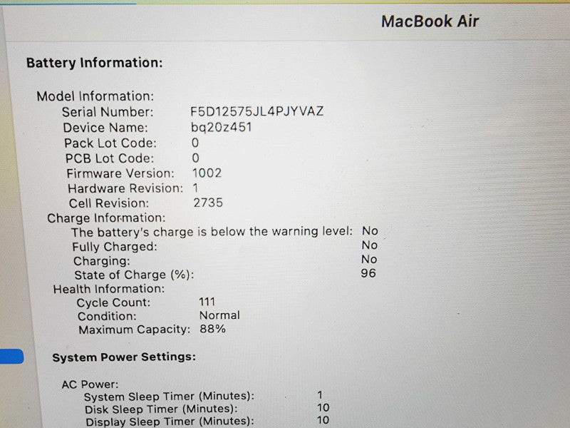 Apple Macbook Air 2020 13\\" M1 @ 3.2GHz 8GB Ram 120GB SSD (