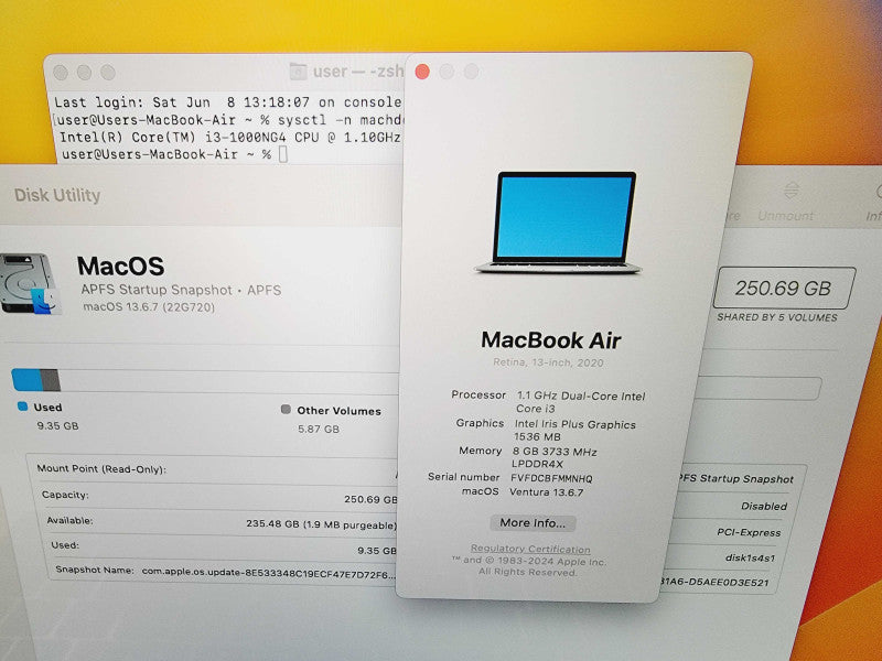 Apple Macbook Air Retina 2020 13\\" 2-Core i3-1000NG4 @ 1.1GHz 8GB DDR4 250GB SSD (