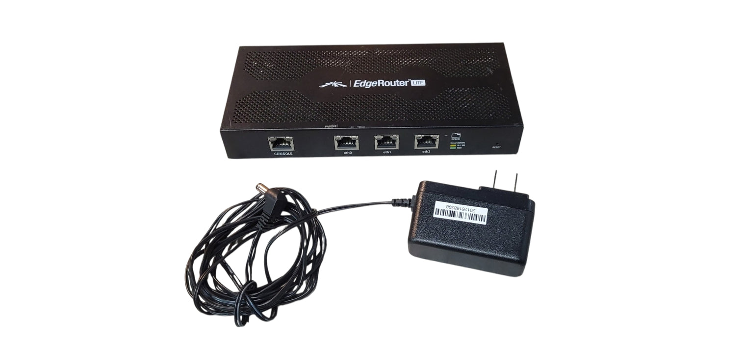 Ubiquiti EdgeRouter Lite ERLite-3 3-Port Gigabit Ethernet Router W/ AC Adapter