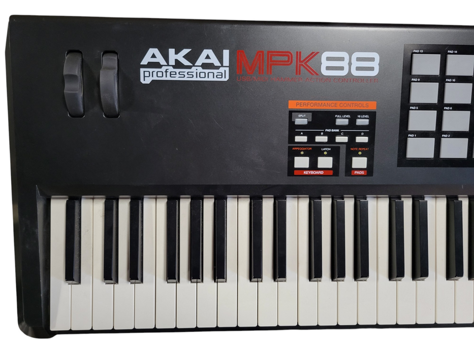 Akai MPK88 Professional 88-key USB/MIDI Hammer-Action Controller with Case READ