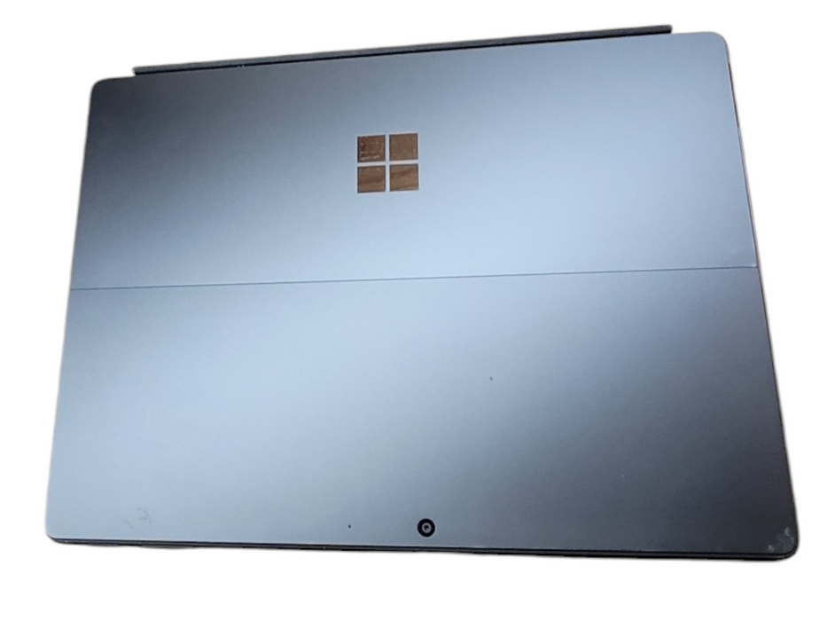 Microsoft Surface Laptop 9 2038 i7-1265U 16GB DDR5 256GB NVMe
