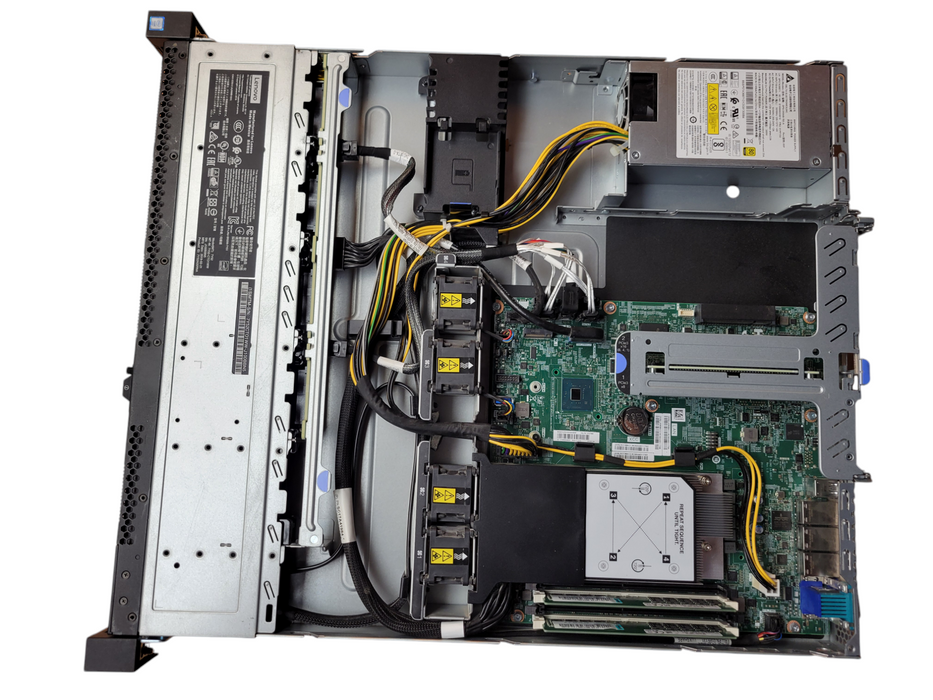 Lenovo ThinkStation SR250 - Xeon E-2124 8GB DDR4 NO RAID 300W PSU