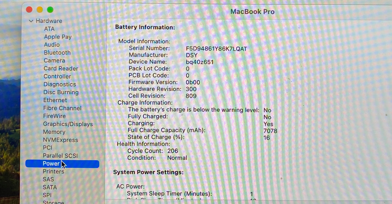 Apple MacBook Pro 16" 2019 i7-9750H Radeon Pro 5300M GPU 32GB RAM 512GB SSD READ