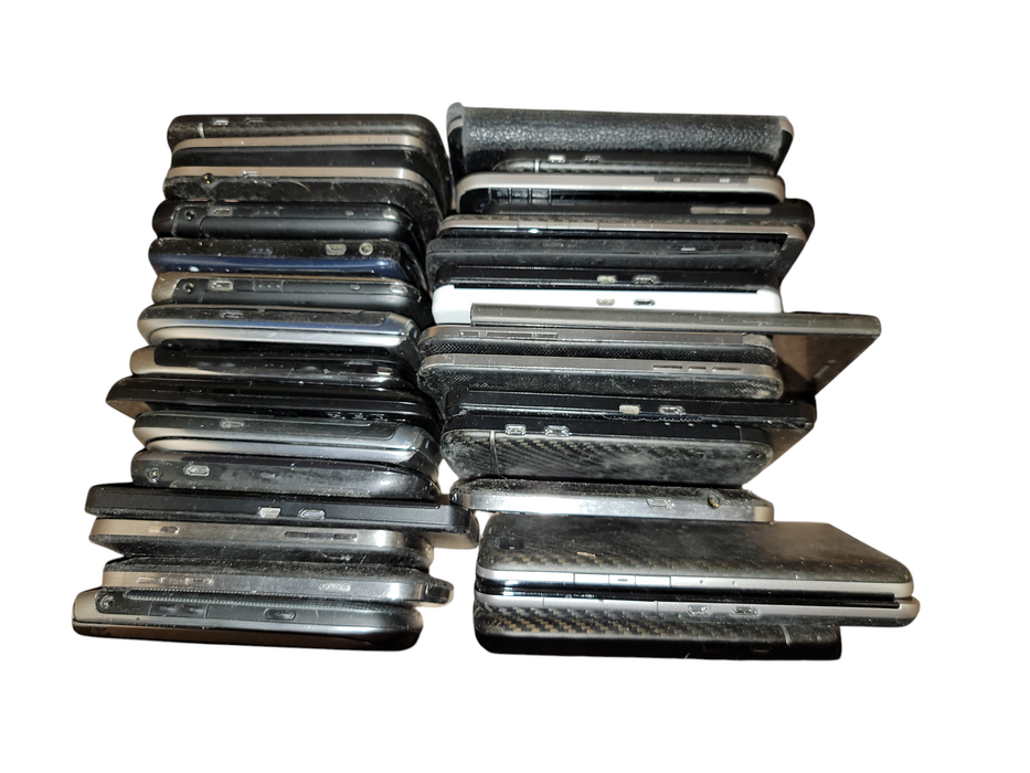 Lot of 250x Blackberry Phones [AS-IS]
