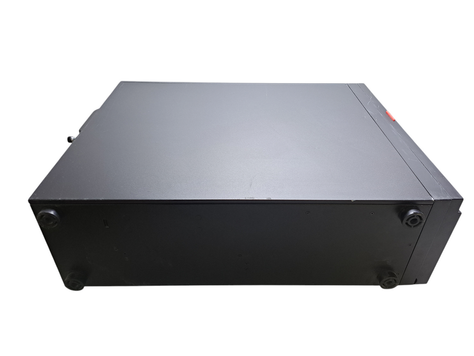 Lenovo ThinkServer TS460 8x 2.5" | Xeon E3-1240 v6, 8GB ECC DDR4, 9340-8i RAID