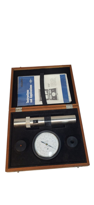B&K Bruel & Kjaer Type 4220 Precision Sound Level Calibrator | Untested