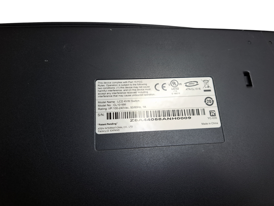 Aten MasterView Max CL1016M 16-Port Slideaway LCD KVM Switch
