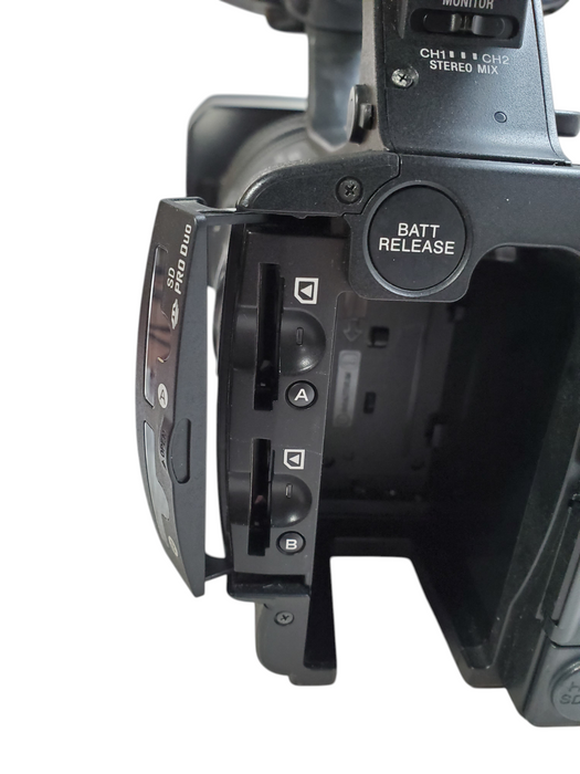Sony HXR-N5XU NXCAM Digital HD Video Camcorder + Bag & Dummy Battery *READ*