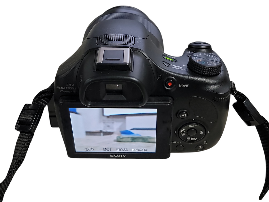Sony Cyber-shot DSC-HX400V 20.4MP 50x Zoom Camera Batteries 64GB Memory Card