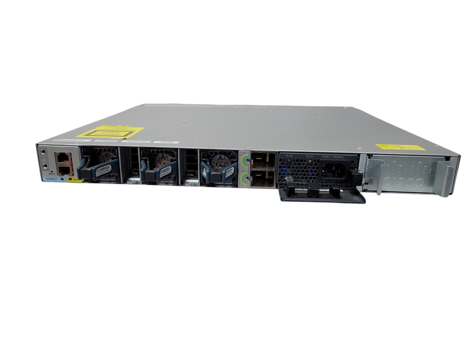 CISCO WS-C3850-48T-L 48-port Gigabit L3 Switch /w C3850-NM-4-1G