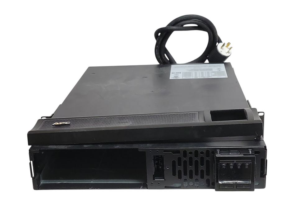APC SMX2200RMLV2U 1980W Rackmount UPS w/ AP9631 Card, No Batteries, READ