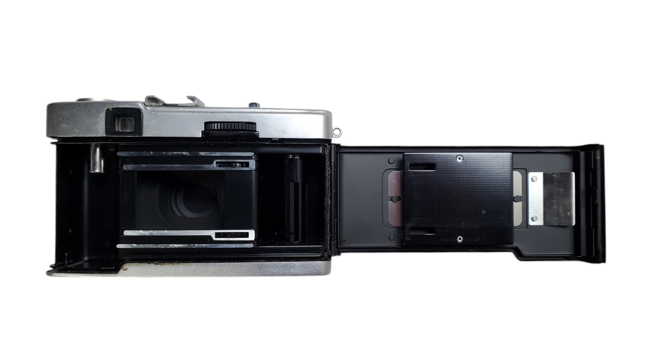 Olympus Trip 35 35mm Film Camera *READ*