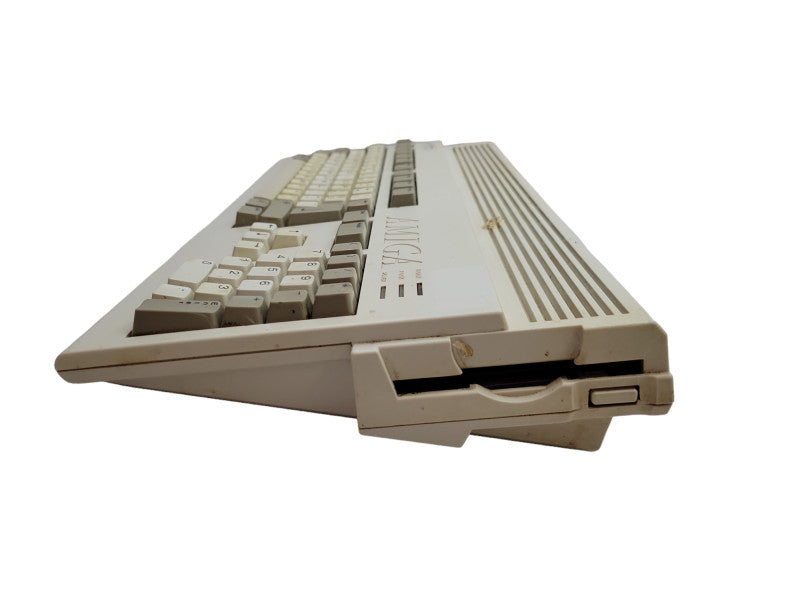 Commodore Amiga A1200HD/40 Computer %